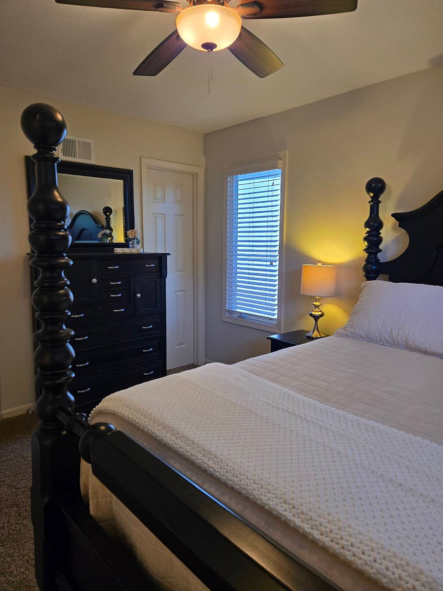 Upper level bedroom 3, with walk-in closet