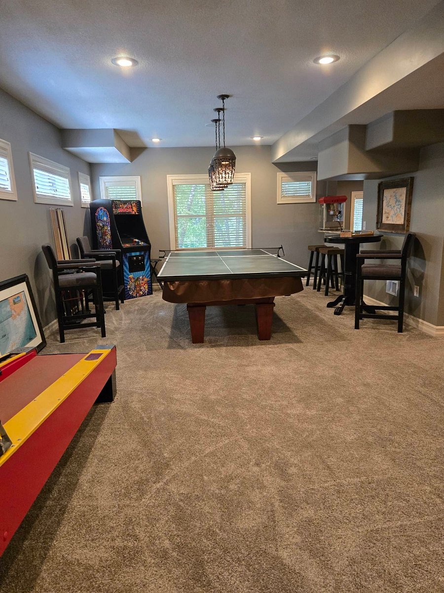 Recreation / game room - pool table, ping pong table, arcade console, skee-ball and dart machine
