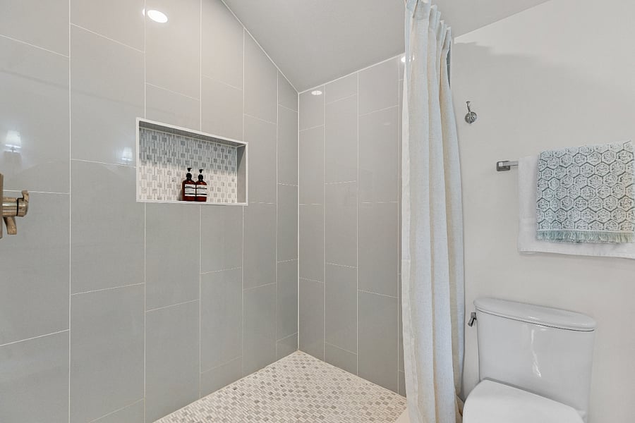 Primary shower on main.