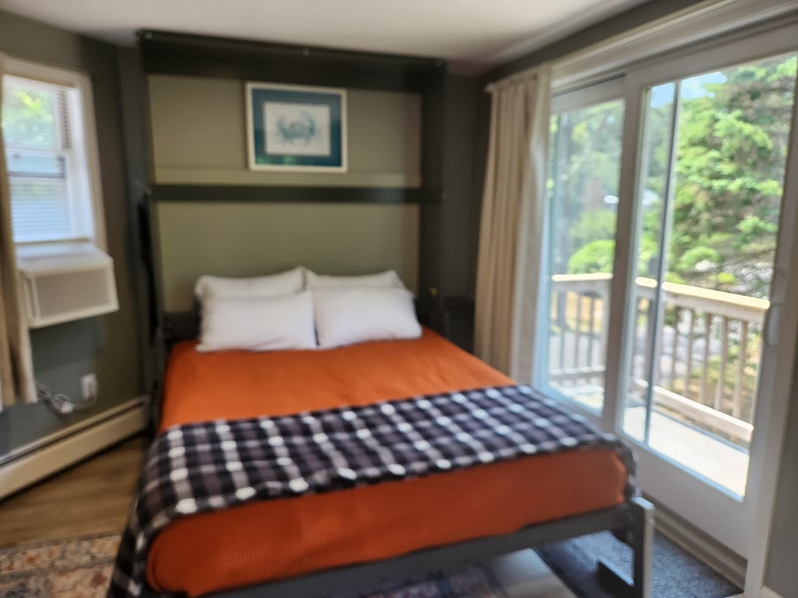 Bedroom 3 - Queen Bed