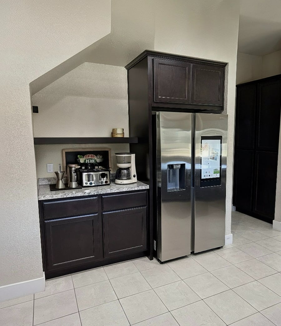 Coffee Bar & Smart Fridge