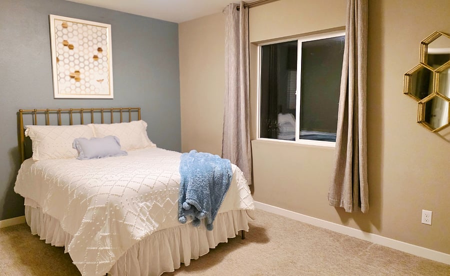 Full Size Bedroom w/ shared bath