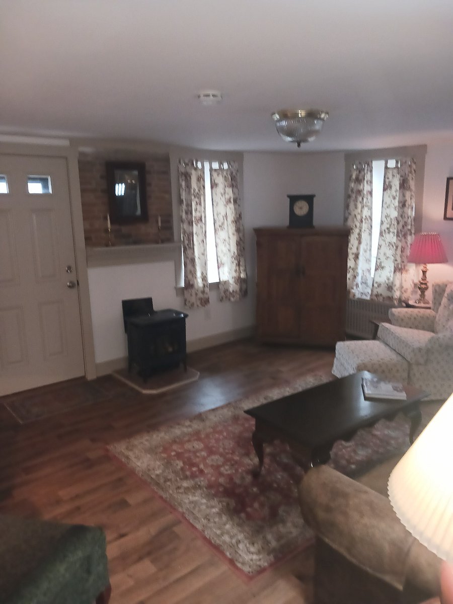 Furnished Finder property 993488_1 photo 3