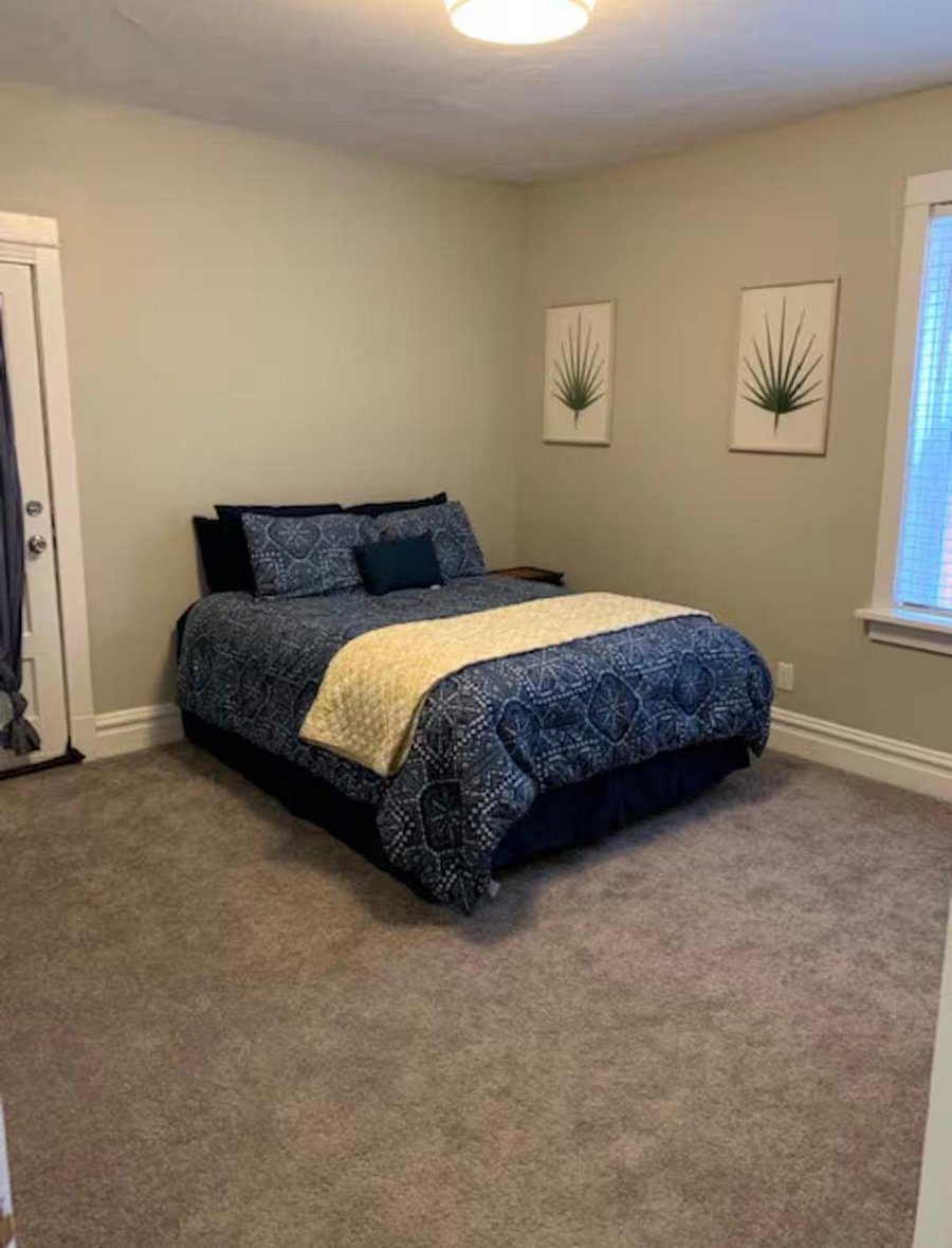 Main bedroom