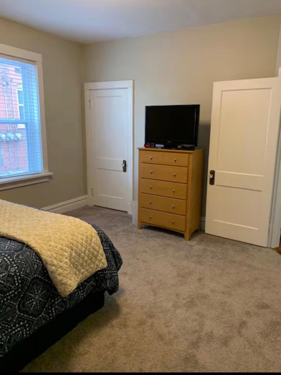 Main bedroom
