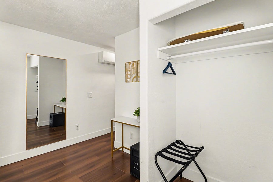 Furnished Finder property 993511_1 photo 7