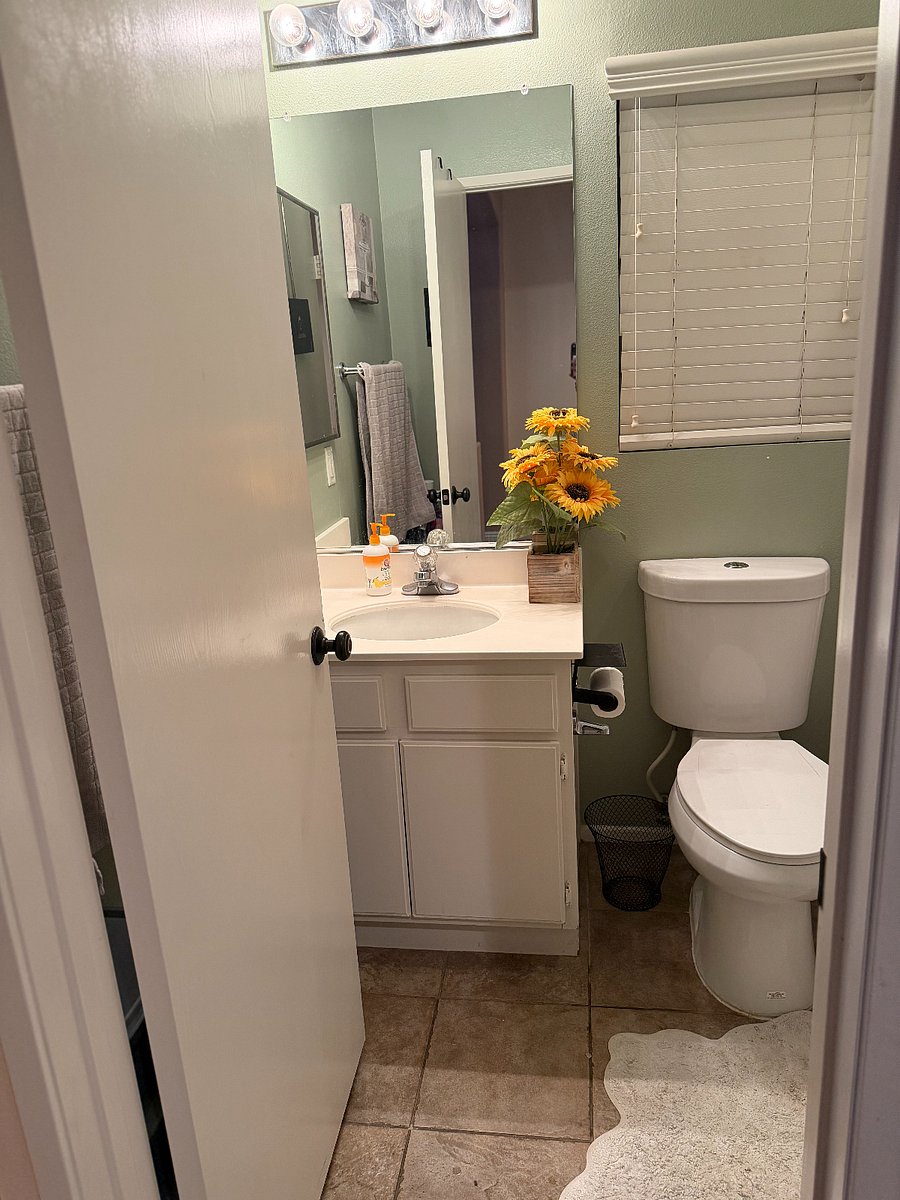 Furnished Finder property 993519_1 photo 9
