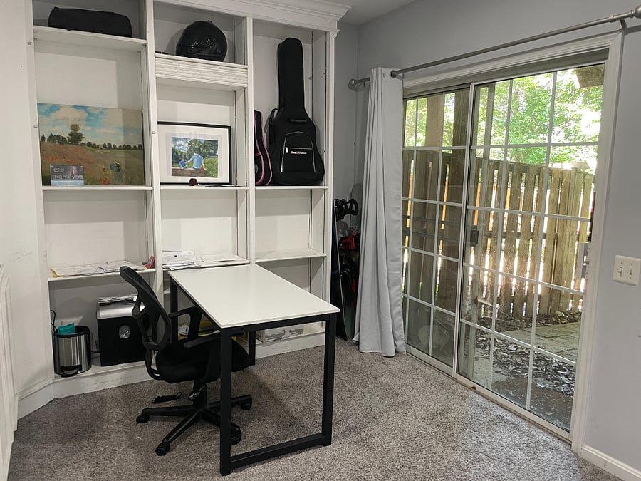Ground-Floor Garden Suite - Bedroom #2 Workspace