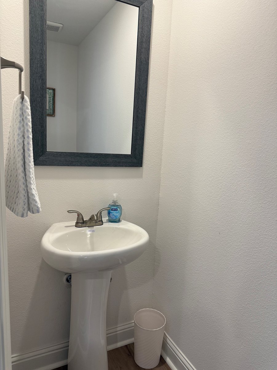 Furnished Finder property 993593_1 photo 25