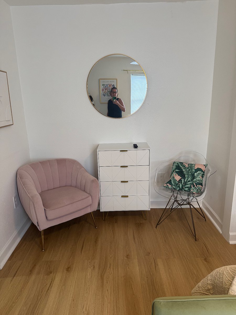 Bedroom 1 sitting area