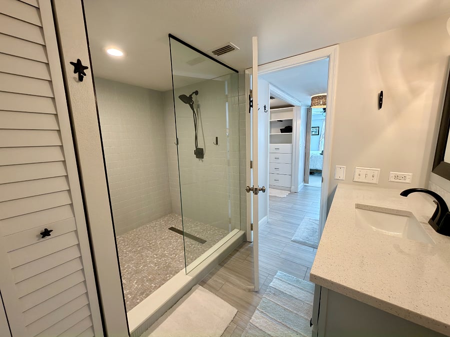 Primary Bathroom/Shower Area