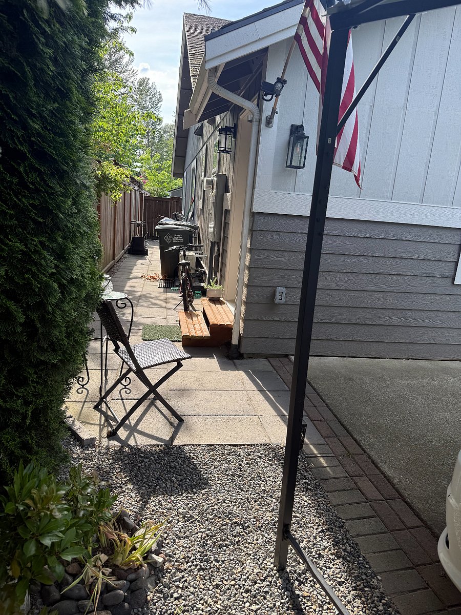 Walkway from carport parking 