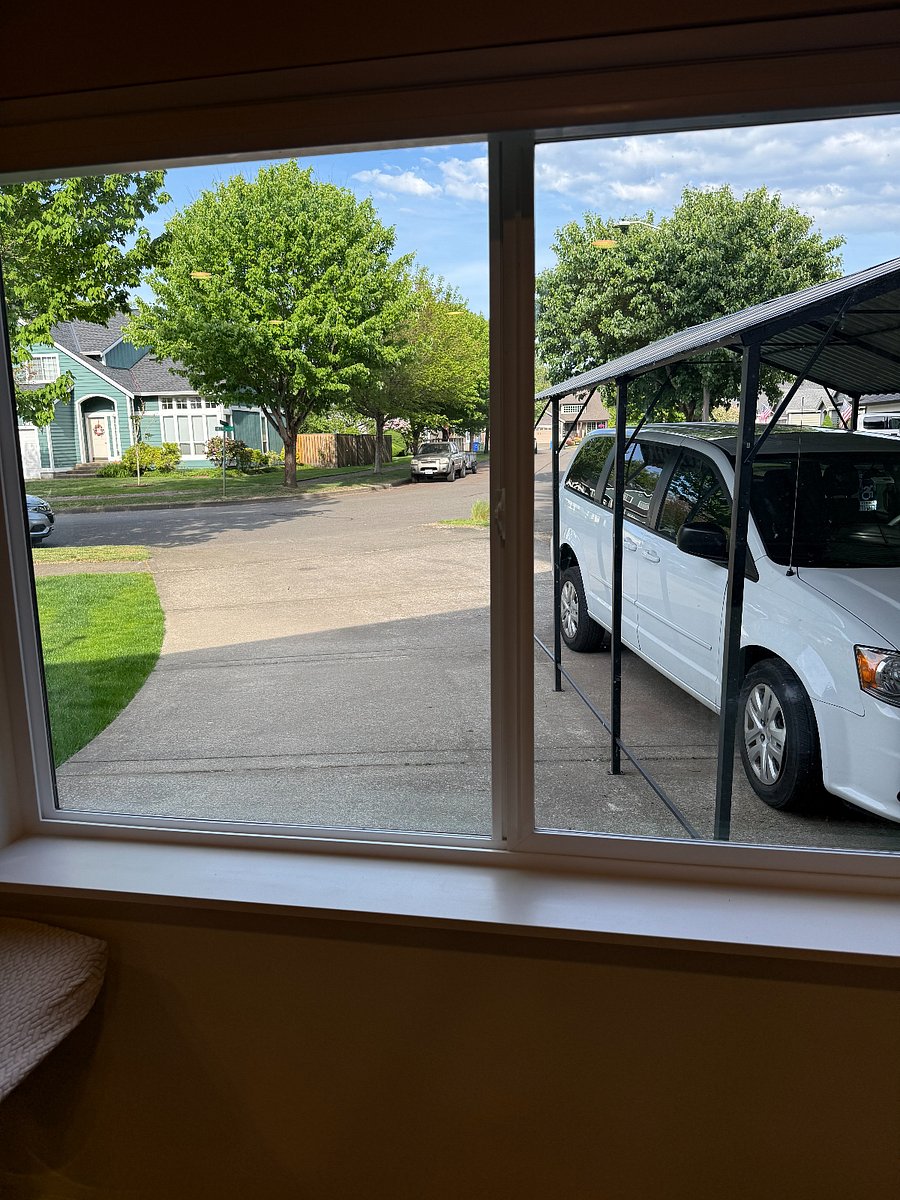 Carport/driveway parking 