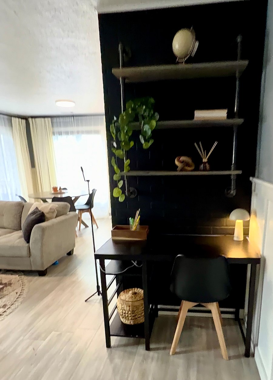 Furnished Finder property 993736_1 photo 2