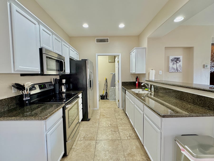 Furnished Finder property 993741_1 photo 1