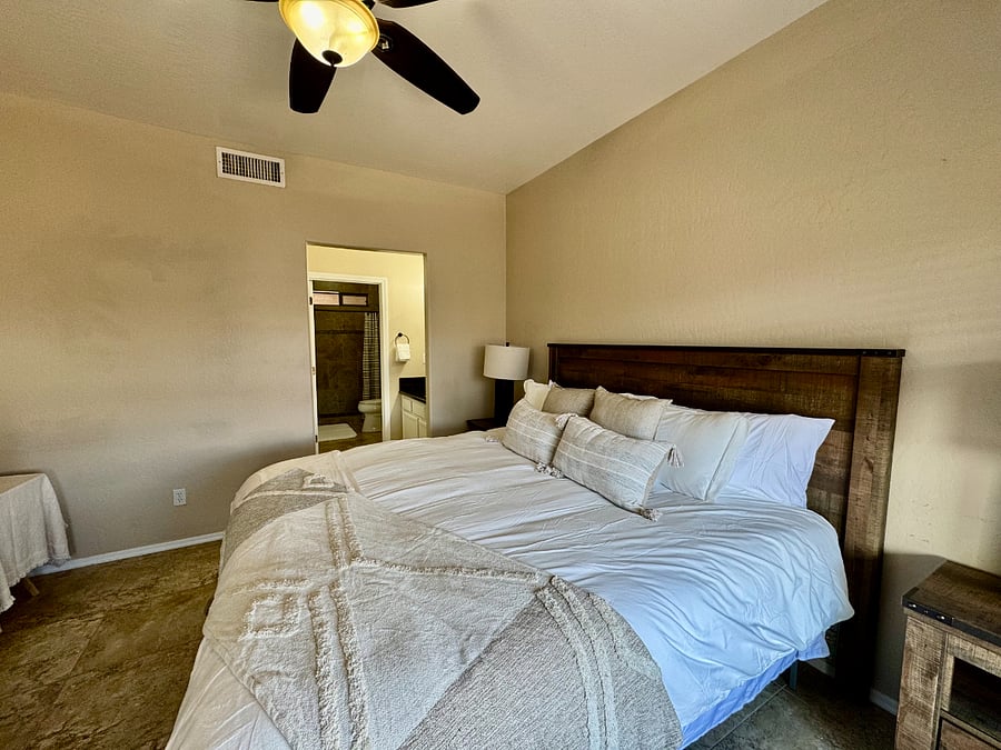 Furnished Finder property 993741_1 photo 16