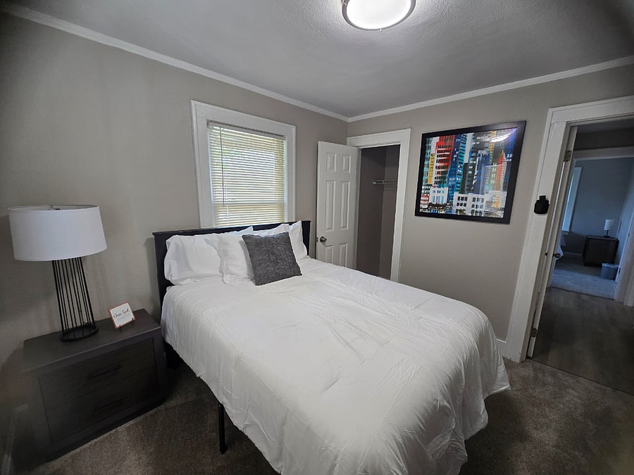 Furnished Finder property 993762_1 photo 9