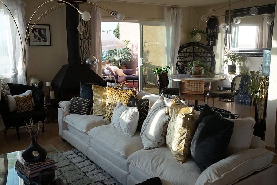 A beautiful layout designed w feng shui principles, for a living space with flow, ease, & serenity 