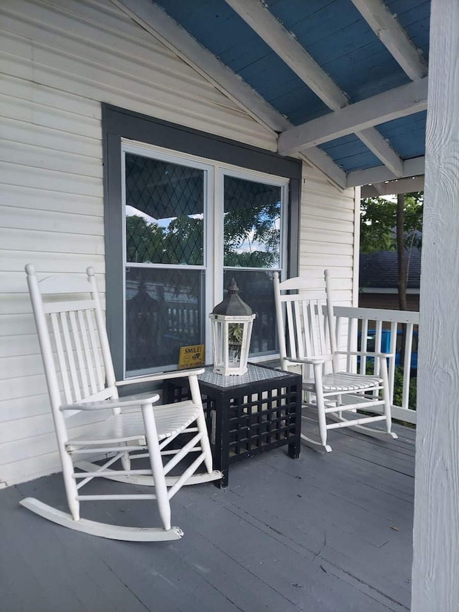 SOuthern front porch with rocking chairs