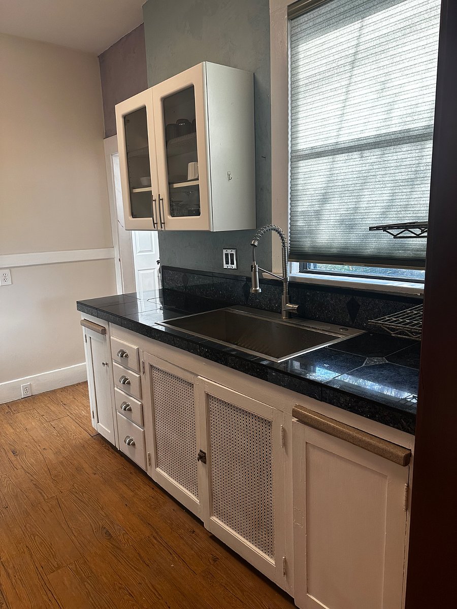 Furnished Finder property 993800_1 photo 9