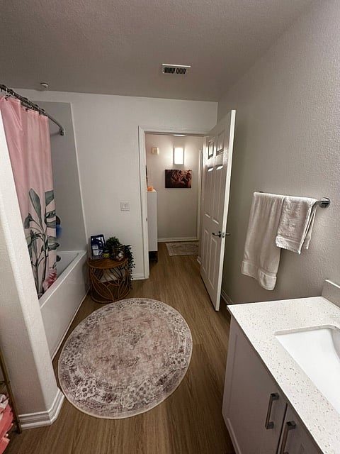 Furnished Finder property 993827_1 photo 8