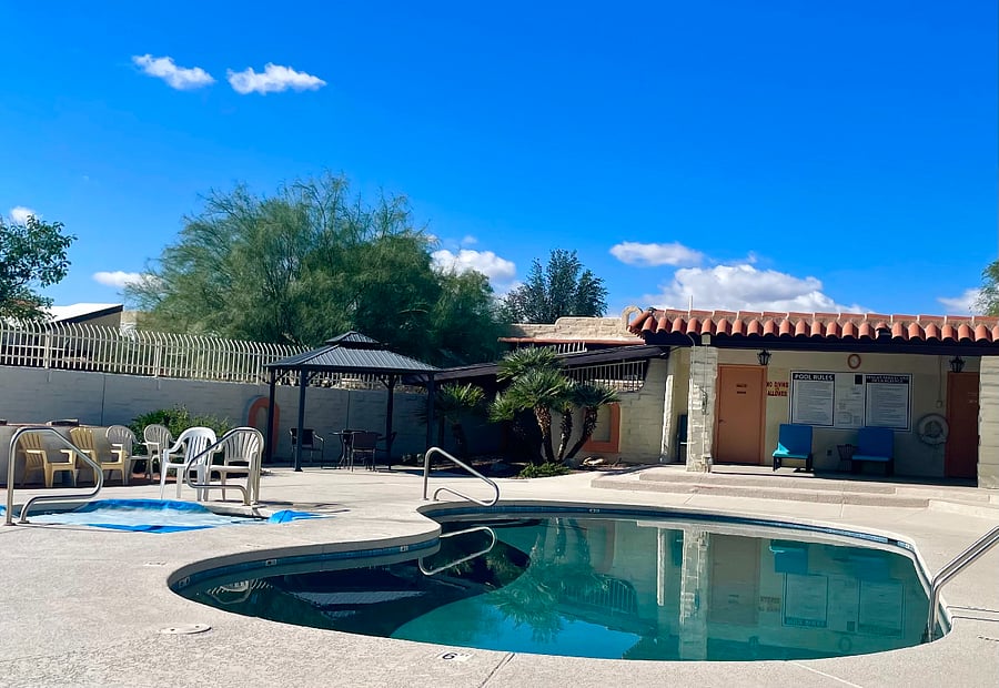 Community Pool and Spa