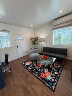 Furnished Finder property 993872_1 photo 3