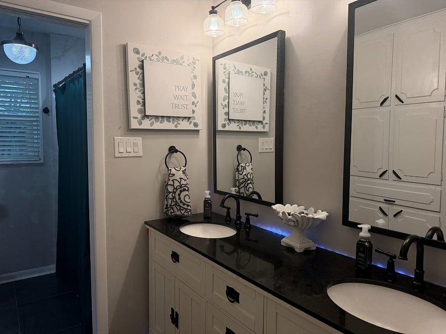 Guest bath