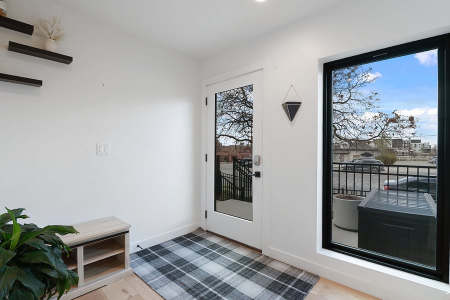 Entry way