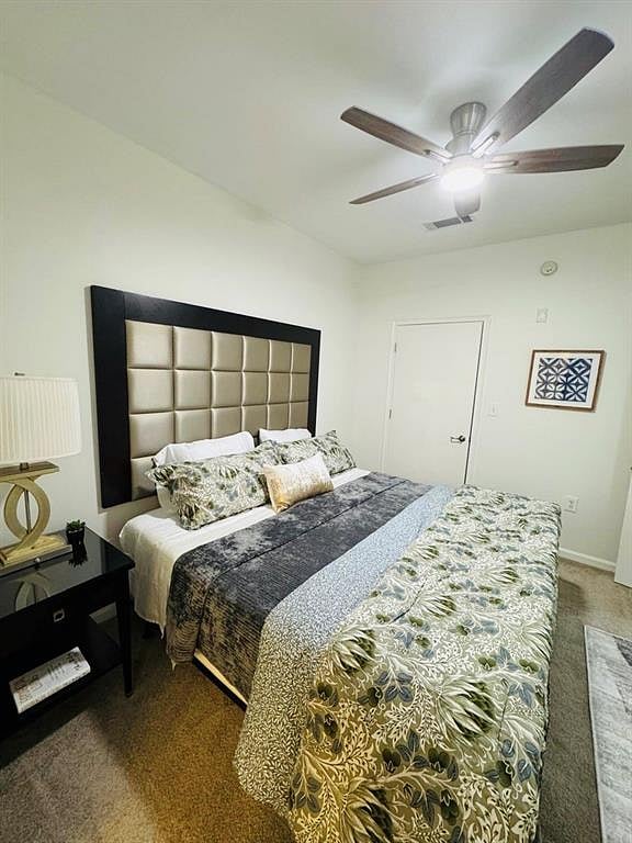 King sized bed