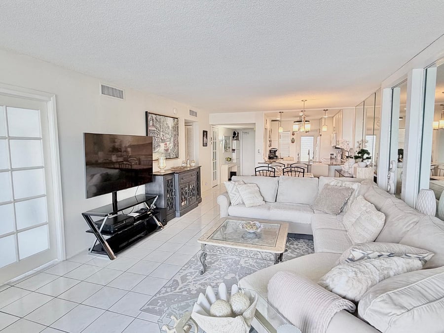 Furnished Finder property 993953_1 photo 7