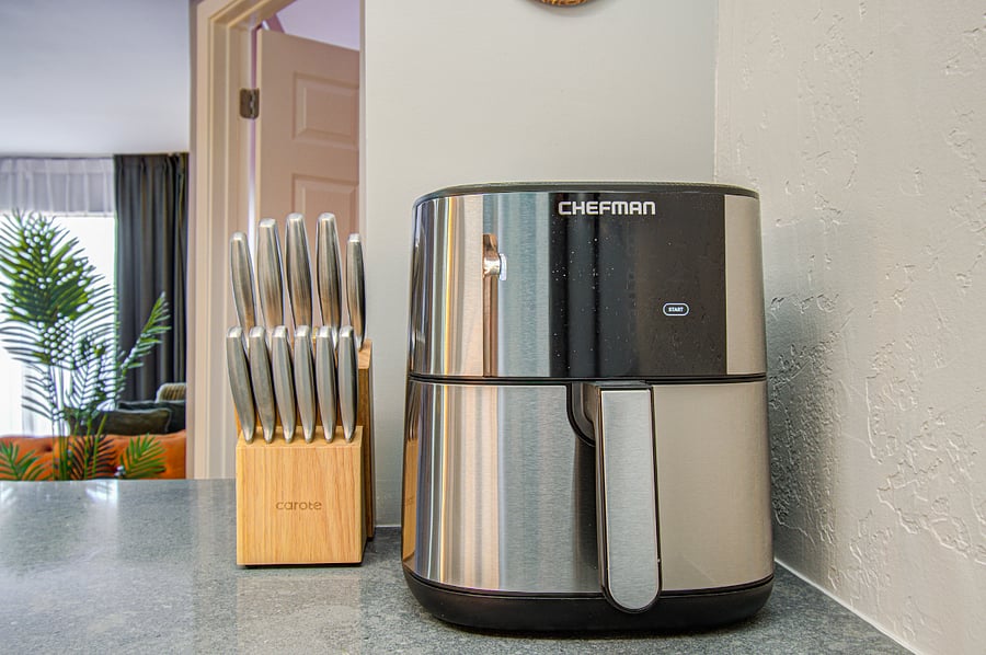 Kitchen equipment