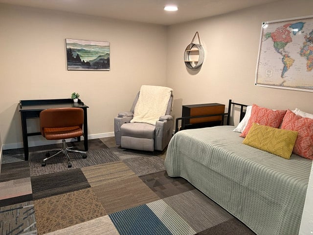 Office/Guest Room with Twin Trundle option or King-sized Bed option