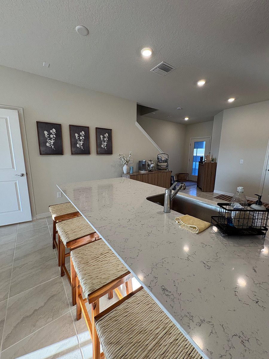 Furnished Finder property 993981_1 photo 7