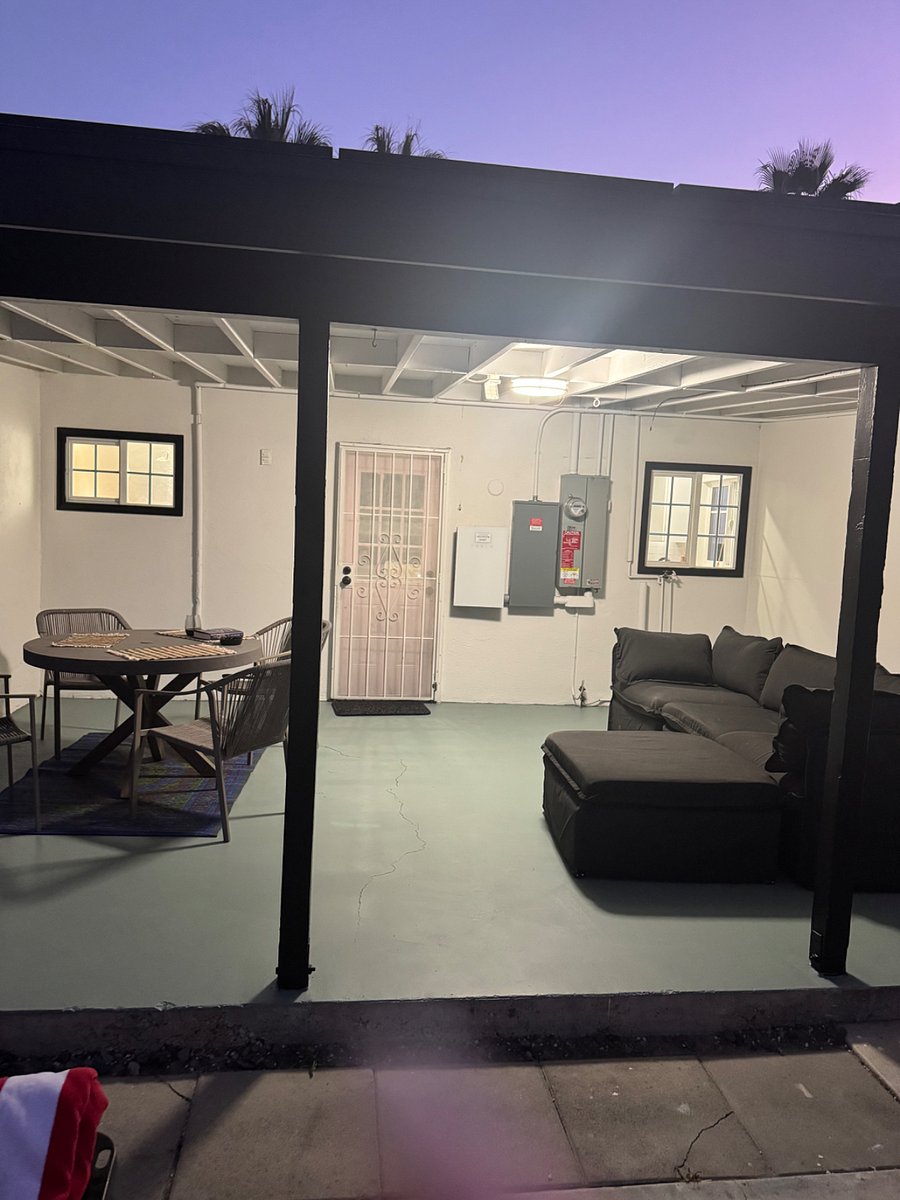 Additional screen door for security and charm. Perfect spot for el fresco dining. 
Grill off to side (not pictured) 
