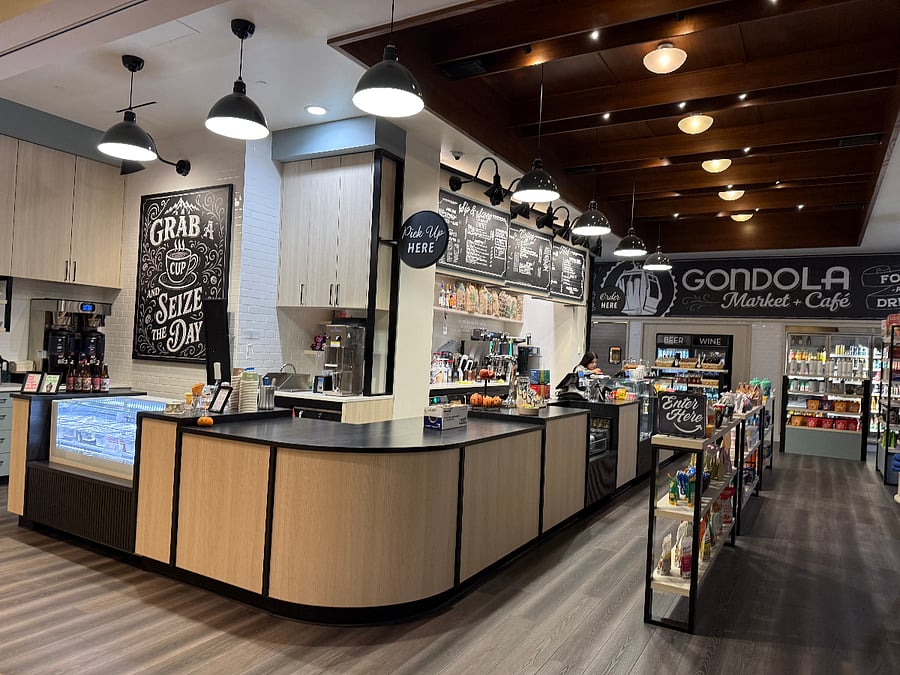 Gondola Market: On-site coffee shop, grab and go quick bites