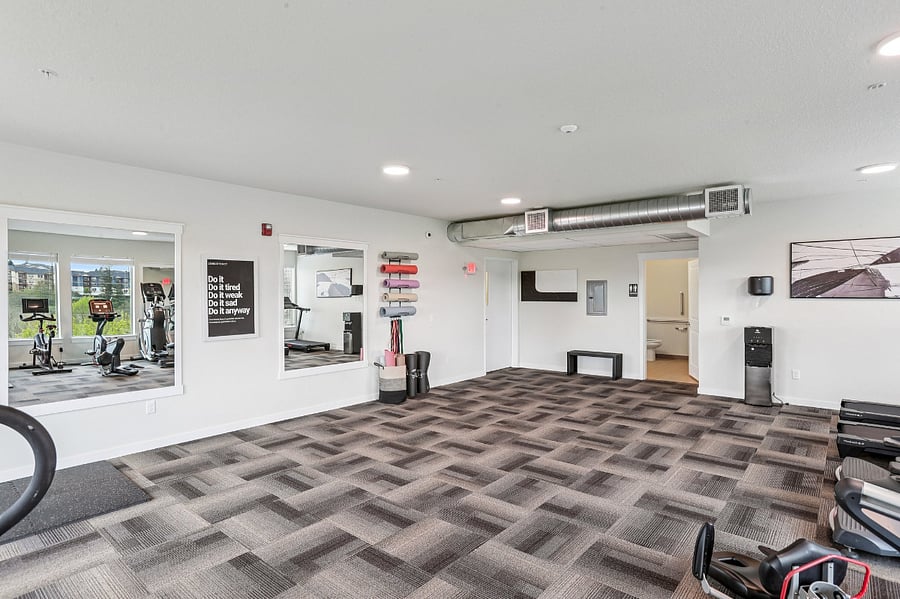 State of the art fitness center, currently open 24/7 365! Water cooler and bathroom provided.