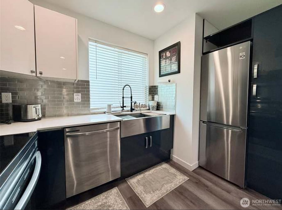 Furnished Finder property 994079_1 photo 9