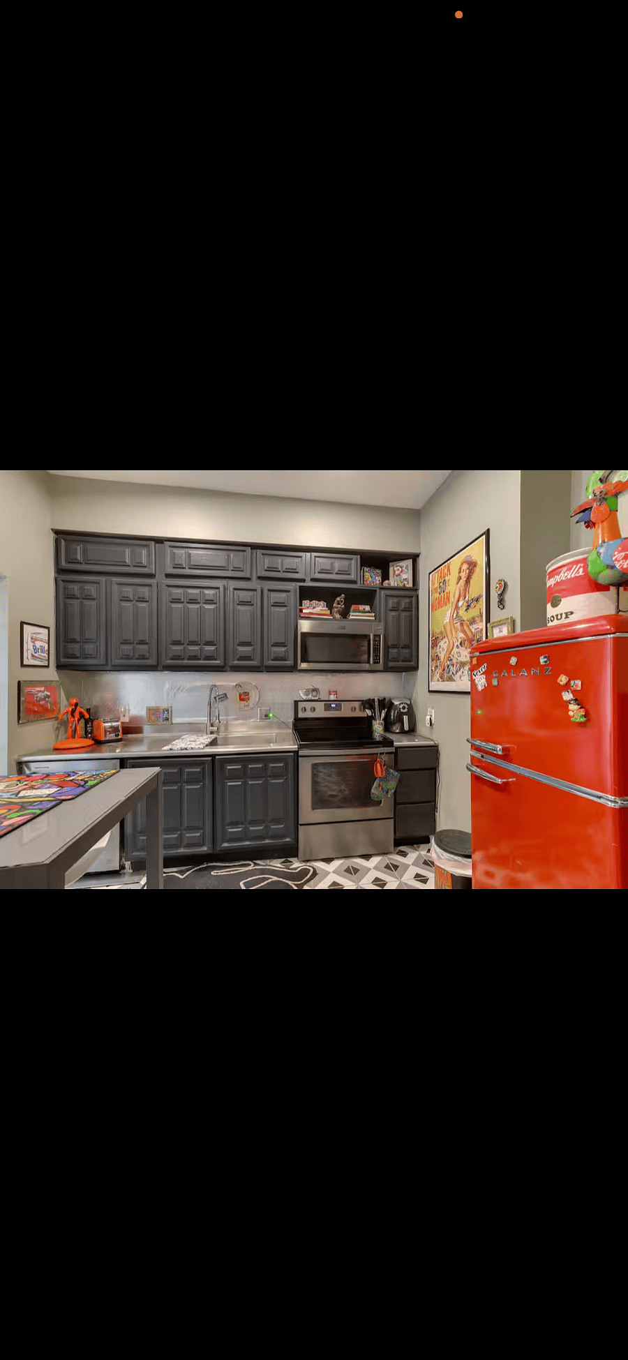 The kitchen is stocked with everything you need. Tea pots, tea press, microwave, large air fryer that will hold at least a pound of wings! Of course we wouldnt leave out plenty of art work, even the dishes are Andy Warhol and the salt n pepper shakers annd place
Mats are Romero Britto! Watch our tictok videos on the property. Watch the full video now! https://www.tiktok.com/t/ZTBR3thUx/