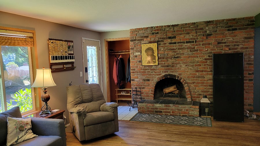 Picture includes your private fridge.