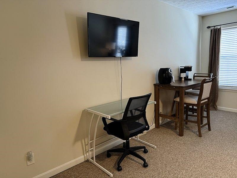Furnished Finder property 994270_1 photo 5