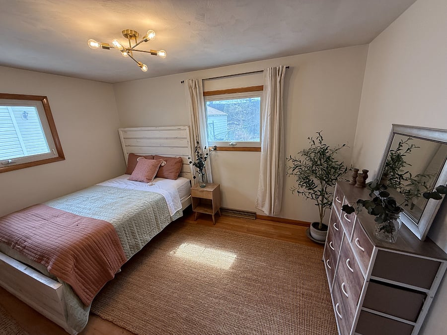 Queen bed