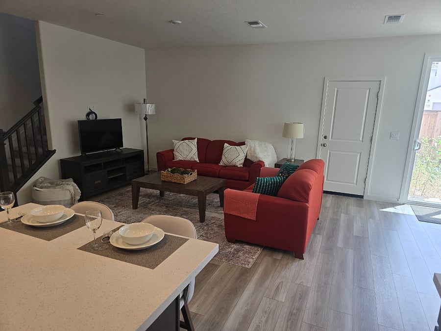 Furnished Finder property 994298_1 photo 9