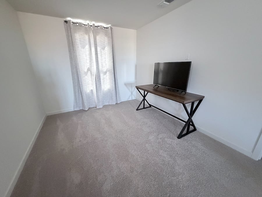 Furnished Finder property 994298_1 photo 16