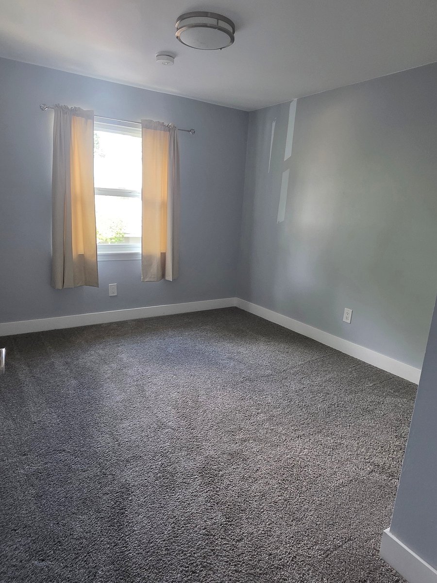 upstairs third bedroom