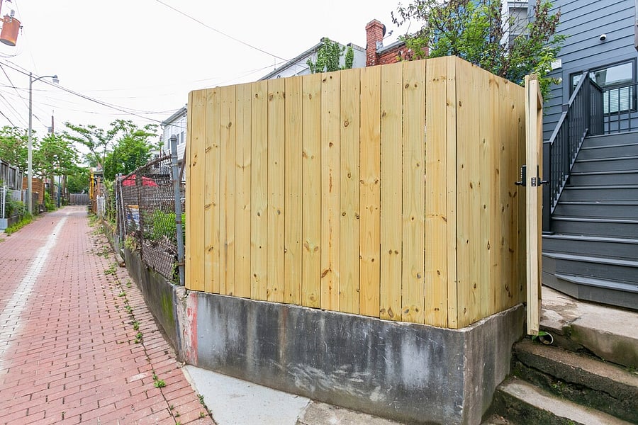 External alley entrance