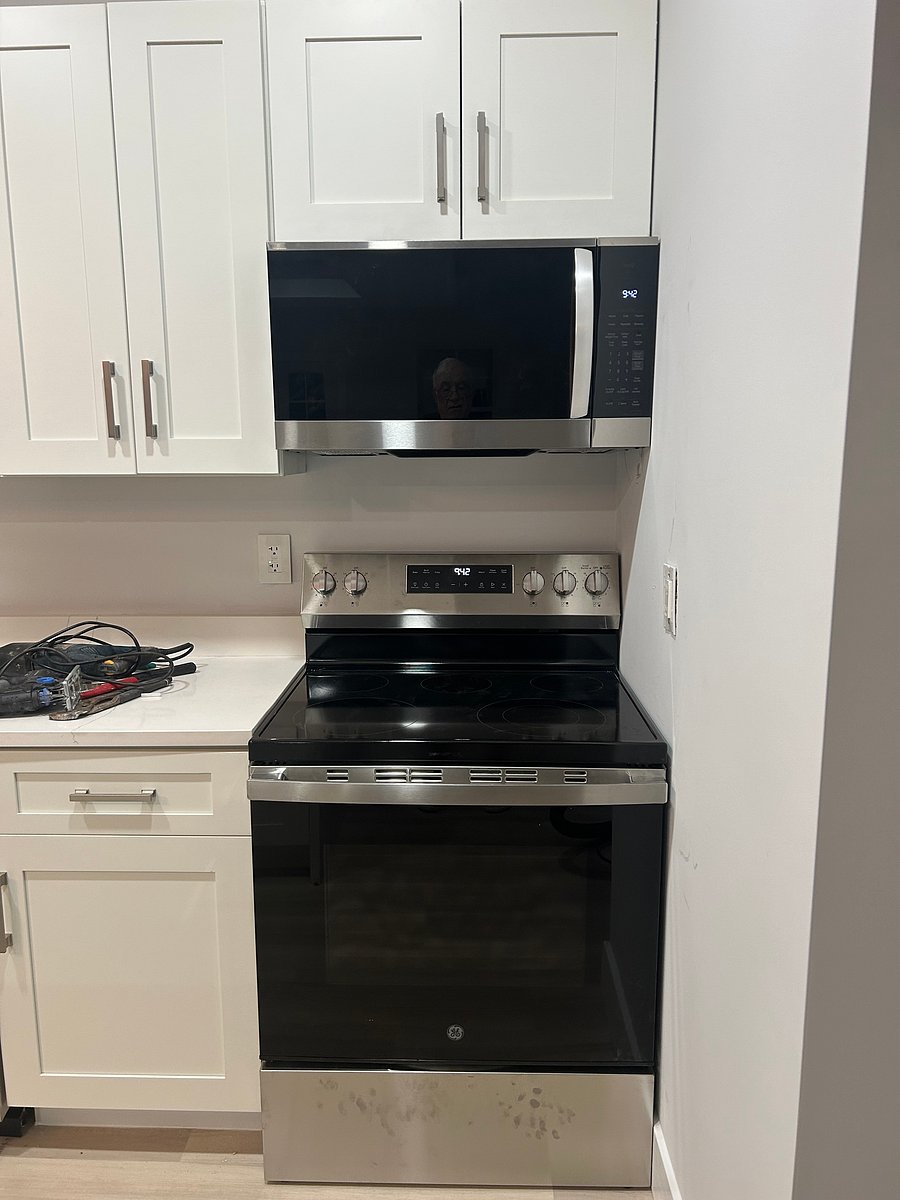 Electric stove and Oven