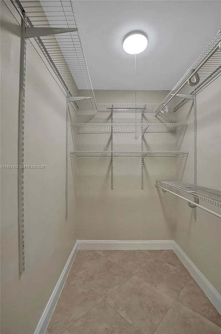 Furnished Finder property 994509_1 photo 19