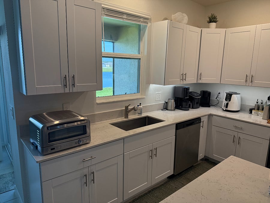 Fully equipped kitchen with all the essentials