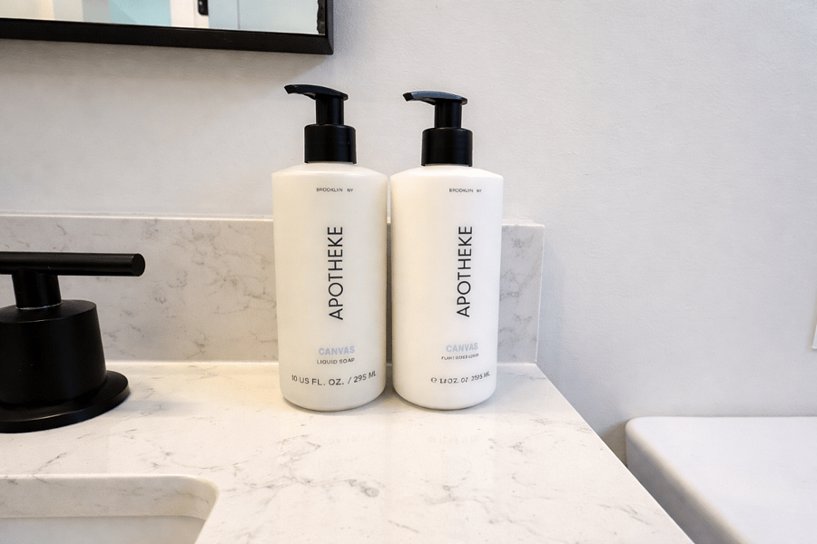 High-quality, super luxurious Apotheke bath products to leave hair, skin and hands soft and smelling amazing!